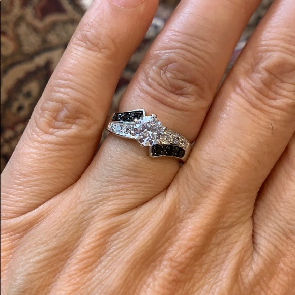 Jewelry - 0.75ct Black Clear CZ Engagement Ring 6 7 8 9